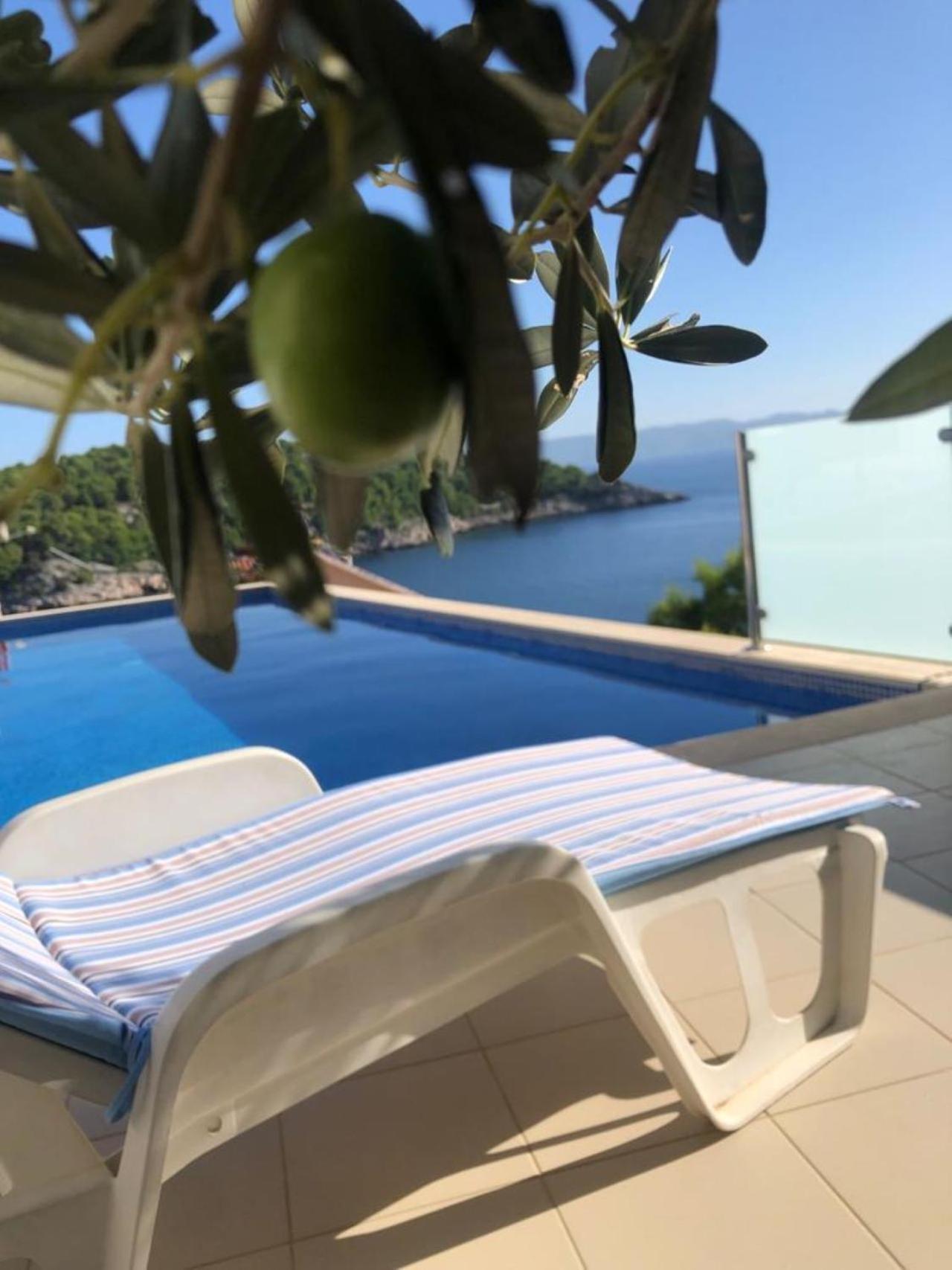 Villa Casabianca Milna  Esterno foto