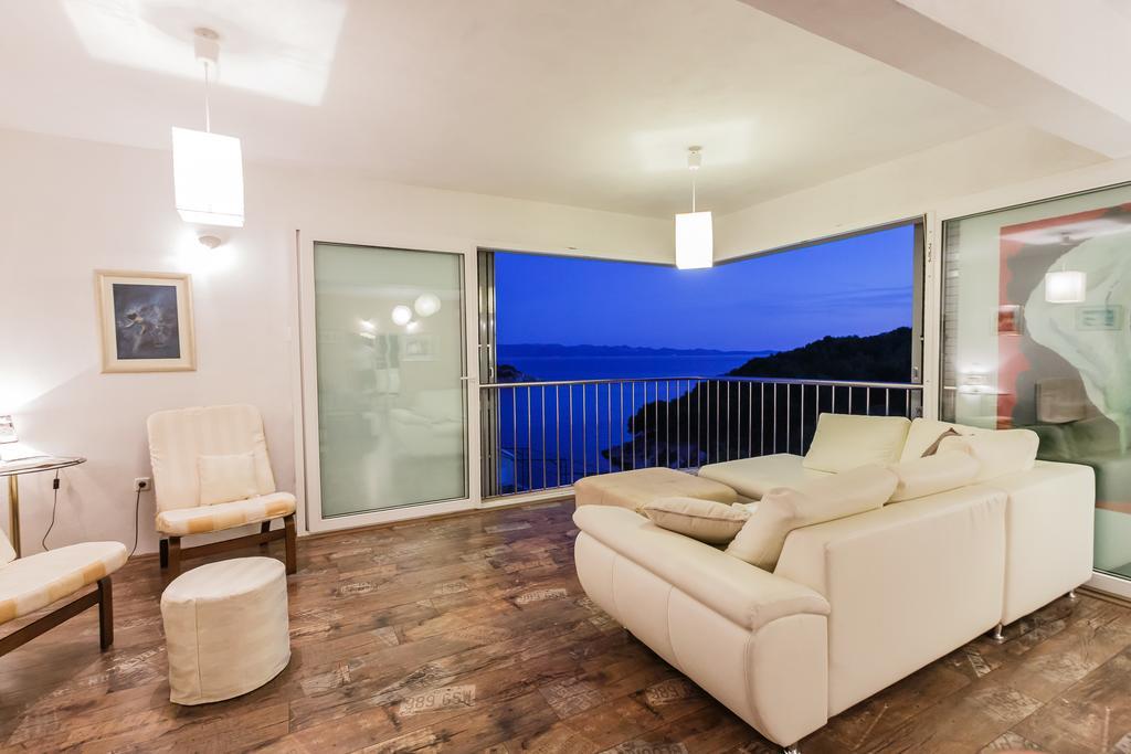 Villa Casabianca Milna  Esterno foto