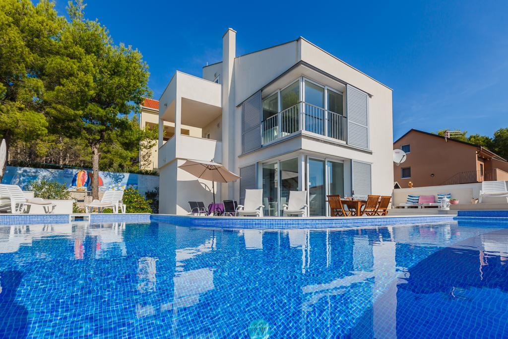 Villa Casabianca Milna  Esterno foto