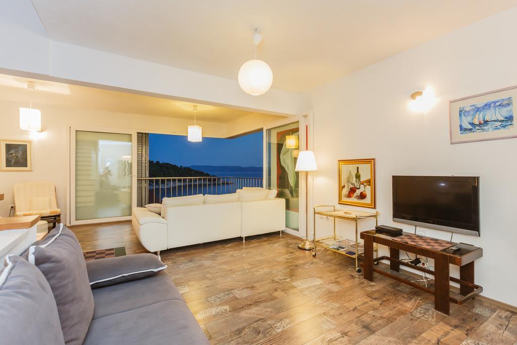 Villa Casabianca Milna  Esterno foto