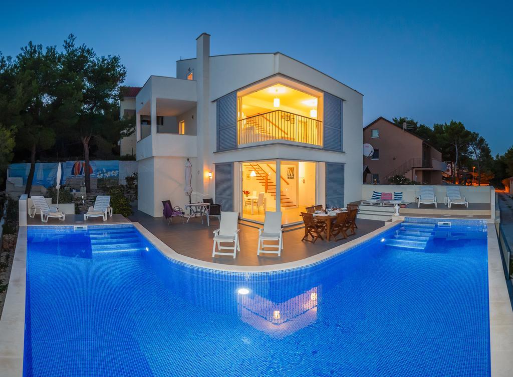 Villa Casabianca Milna  Esterno foto