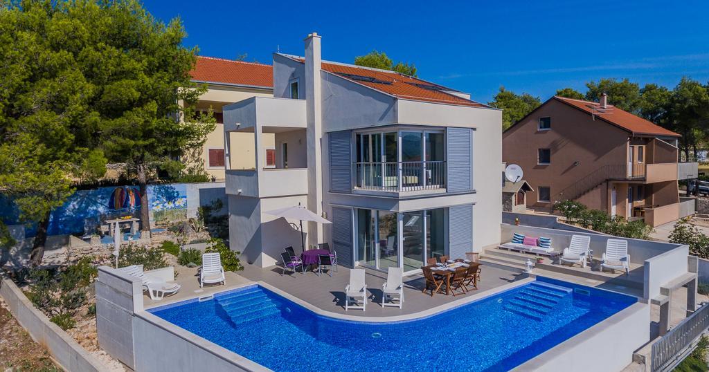 Villa Casabianca Milna  Esterno foto